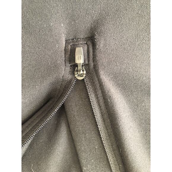 Womens Under Armour Run Pullover Jacket 1/4 Zip Fitted Black Medium MM - Picture 7 of 8